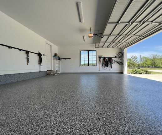 Full-flake polyaspartic garage floor